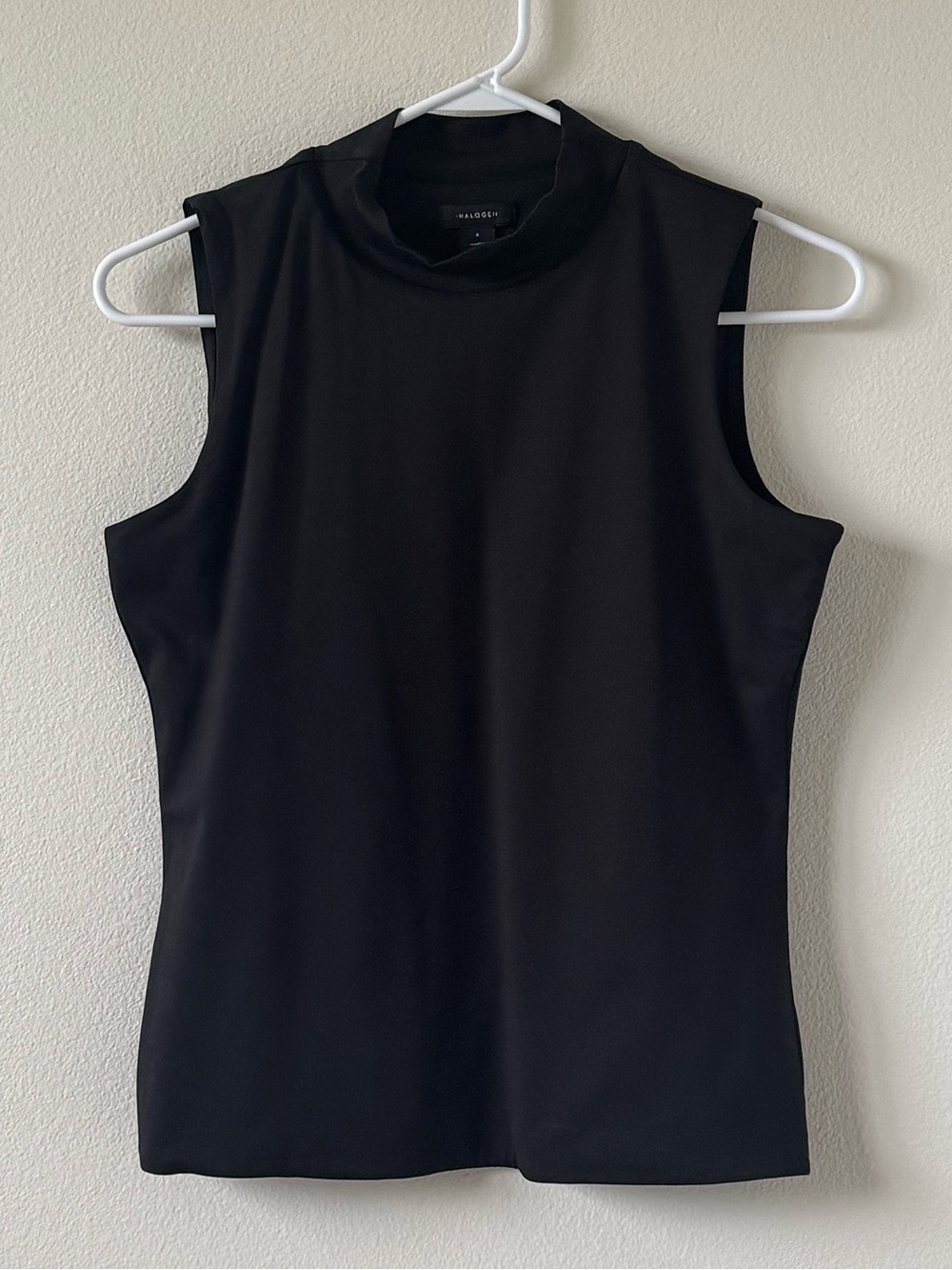 Halogen mock neck double lined top